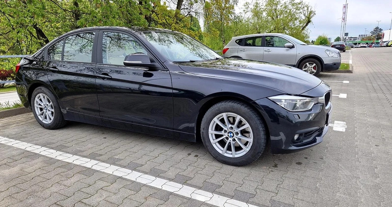 BMW Seria 3 cena 58800 przebieg: 192000, rok produkcji 2016 z Rzeszów małe 781